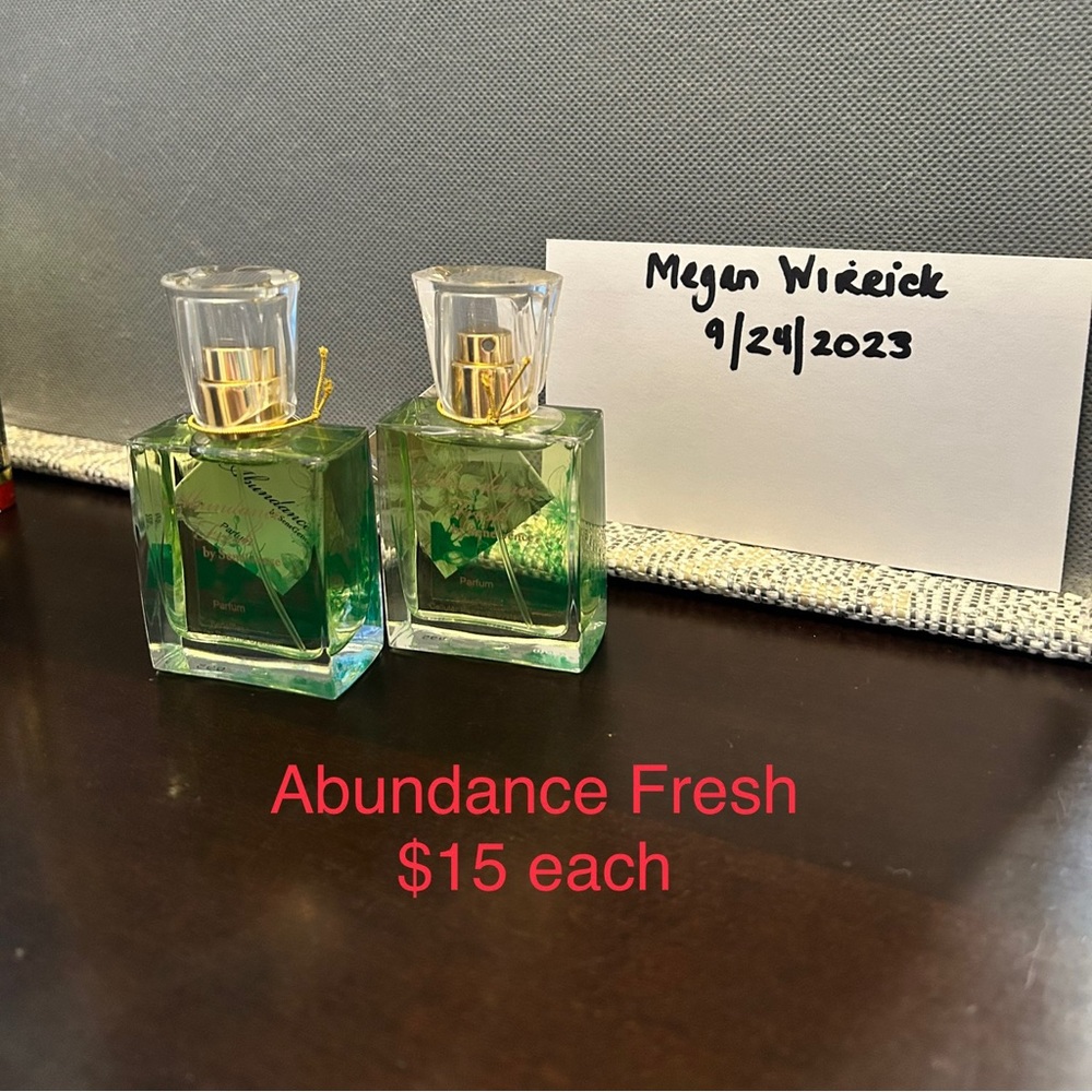 SeneGence Abundance Fresh Perfume NWT